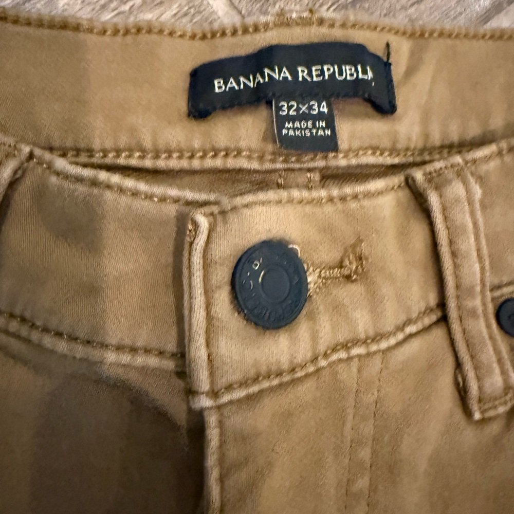Banana Republic Khaki Jean pants - Picture 2 of 7